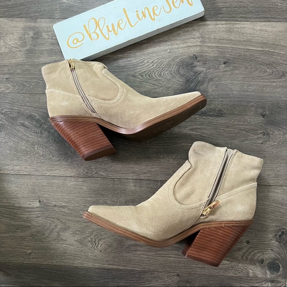 Vince Camuto Amtinda Suede Square Toe Booties NWOT - Picture 2 of 8